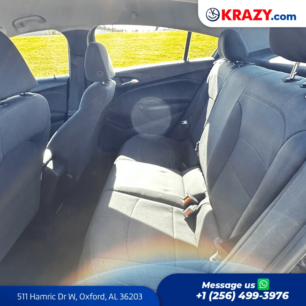 2194_3.3 Rear Seats.webp