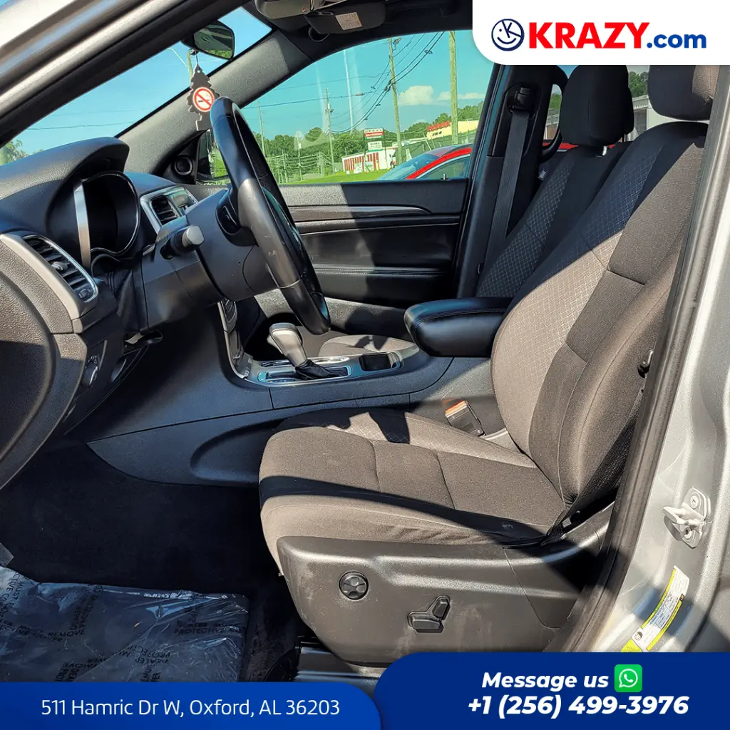 2248_3.2 Front Seats.webp